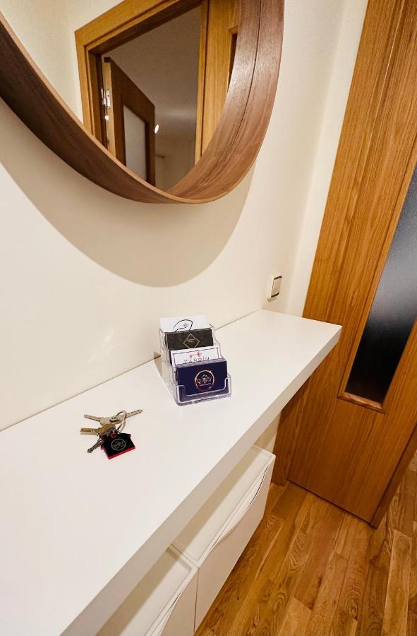 Apartamento Lozano Parzán Esterno foto